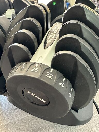 【受付終了】TOP FILM 40kg 可変式ダンベル スタンド付き 自宅トレーニングにおすすめ