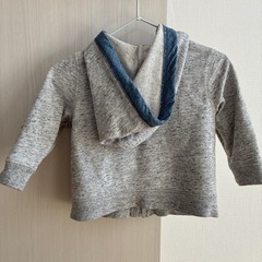 GAP  80サイズ　パーカーの画像