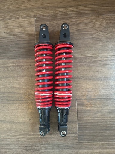 赤社外リアサスペンションバブホーク2 cb250t (Go) 浦添前田のバイクの