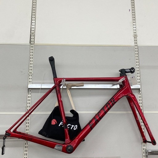 自転車 FACTOR O2