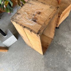 りんご箱 DIY 100均 カスタマイズ 本棚や整理箱 植物 ガーデニングのプランター等にいかがですか　Eの画像