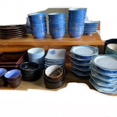 食器の画像