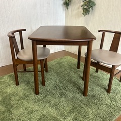 【リユース☆エコちょっぷ】 2人掛け　ダイニングテーブルセットの画像