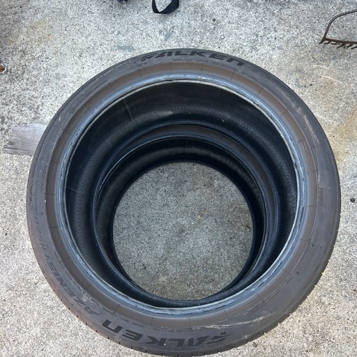 ファルケンFK520 275/35r19
