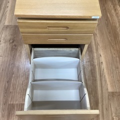 袖机【町田市再生家具】252970の画像