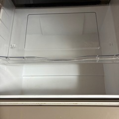 日立  冷蔵庫  315L  R-K32JVL（T）　2019年製　3ドアの画像