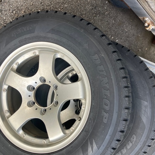 ホンダ Fit 純正 16インチ ６J  165/50R16 チョイ引っ張り仕様！ 中古４本 ホンダ Fit 純正 16インチ 6J 165/50R16 チョイ引っ張り仕様！ 中古4本