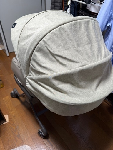 電動バウンサー　コンビ ホワイトレーベル ネムリラ AUTO SWING BEDi おやすみドーム EG ベージュ