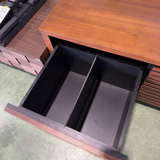 【?新品約6万円】テレビ台　　180テレビ台　家具　おしゃれ家具　美品　引き出し付き　茶色　ウッド