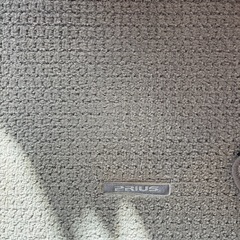 プリウス純正フロアマット5枚の画像