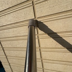 長めの物干し竿（伸縮タイプ）※サイズ詳細不明／引き取り限定の画像