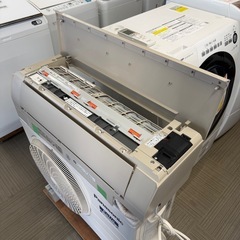 【超美品‼️】定価23万♪ パナソニック 2021年製 14畳用エアコン エオリア フィルター自動お掃除 ナノイーX ノーブルベージュ 200V/4.0kwの画像