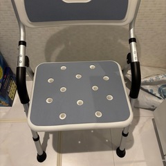 ほぼ新品　介護用シャワーチェアの画像