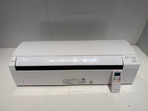 303　FUJITSU　2022年製エアコン　10～12畳用　整備済み