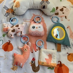 ベビージム　プレイマット　赤ちゃん　おもちゃ の画像