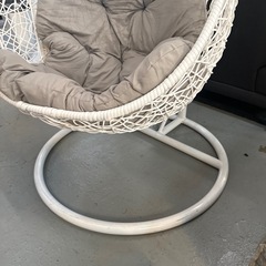 ハンギングチェアの画像