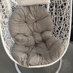 ハンギングチェアの画像