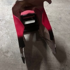 NSF100 アッパーカウルの画像