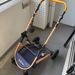 ベビーカー、抱っこ紐セットの画像