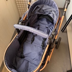 ベビーカー、抱っこ紐セットの画像
