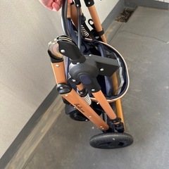 ベビーカー、抱っこ紐セットの画像