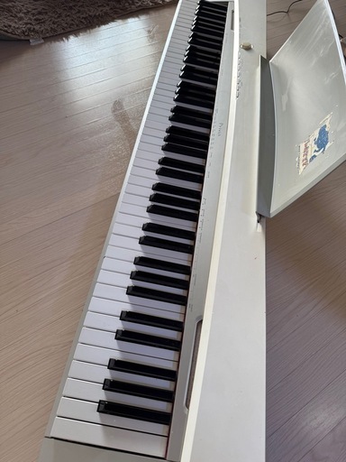 電子ピアノ