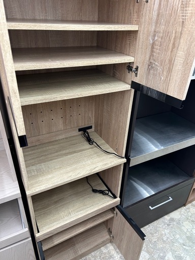 キッチンボード