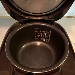 炊飯器の画像