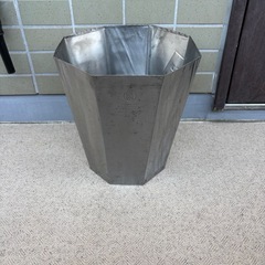 puebco ゴミ箱の画像