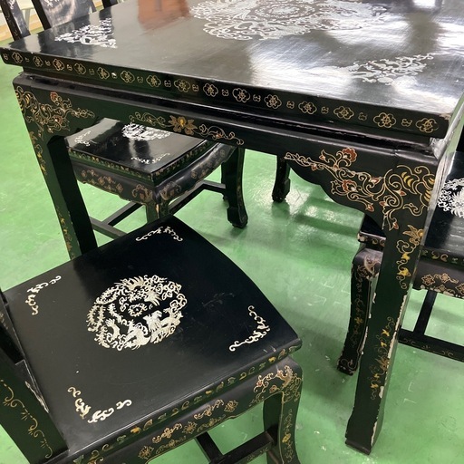 【??中国】ダイニングテーブルセット　椅子4脚セット　四脚セット　中華料理　中国料理　高級感　輸入品