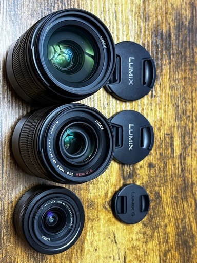 【美品】LUMIX G100D ミラーレス一眼カメラ、レンズ2本+ズームレンズ1本付き！