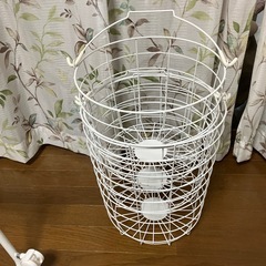 ランドリーバスケット 3段 キャスター付き 省スペース ハンドル付き 洗濯カゴ 洗濯物かご ランドリーワゴン ランドリーラック 鉄製 モダン おしゃれ の画像