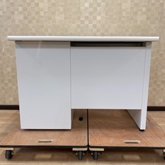 ◆中古◆格安◆ナイキ◆片袖デスク◆オフィス◆事務所◆片袖机◆事務机◆引き出し付◆鍵付きの画像