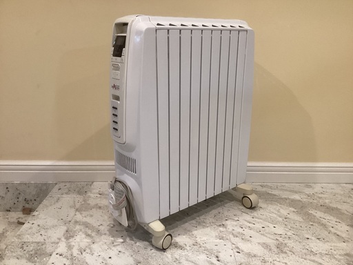 デロンギオイルヒーターDDQ0915-WH (aruchiro) 松戸の季節、空調家電