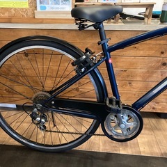 【LEDオートライトシティクロス】6段変速　27インチ自転車　ネイビーの画像