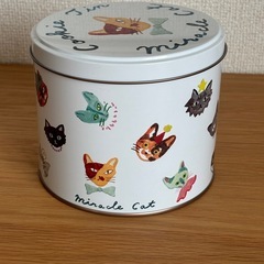 ⭐︎空缶⭐︎fairycake fair 神様のいたずら　ネコクッキー缶の画像