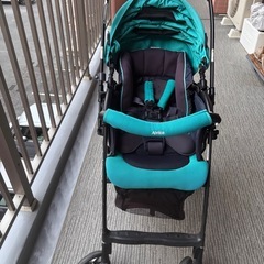 アップリカベビーカー　の画像