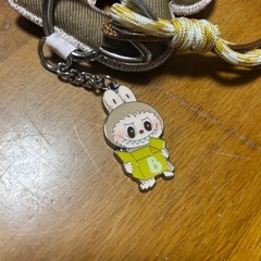 ラブブ  キーホルダーの画像