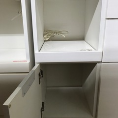 ジャングルジャングル貝塚店　レンジボード　白　ホワイト　高さ調節　コンセント　3枚扉　引き出し　シンプル　中古　貝塚市　二色浜の画像