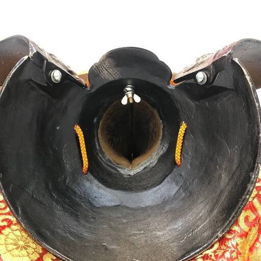 ss8248兜飾り 出世兜 加藤清正 銀色 三日月 座布団付き 五月飾り 五月