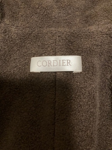 CORDIER 【ワールド】ファー付きブラウンロングコート　インナー取り外し可能 CORDIER 【ワールド】ファー付きブラウンロングコート インナー