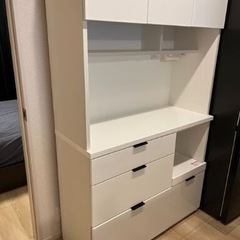 【値下げしました】カップボード、食器棚の画像