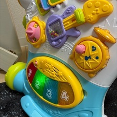 ベビー用　キッズ　おもちゃ　歩行器の画像
