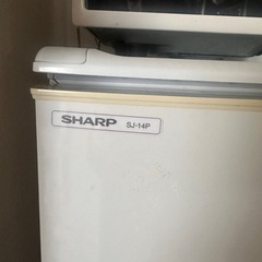 SHARP　冷蔵庫　の画像
