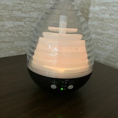 コンパクト　タイマー機能付き　アロマ加湿器　ウッディ　の画像