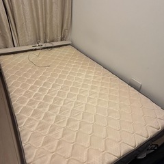 セミダブル マットレス ベットフレーム セットの画像