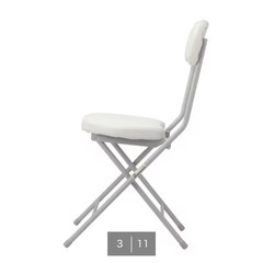 折りたたみ椅子の画像