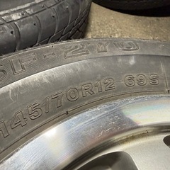 タイヤ付きホイール　12インチ4本の画像