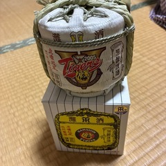 阪神の樽酒　飾りの画像
