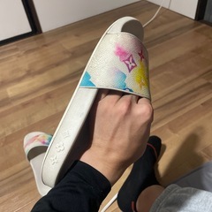 ルイ・ヴィトンサンダルの画像